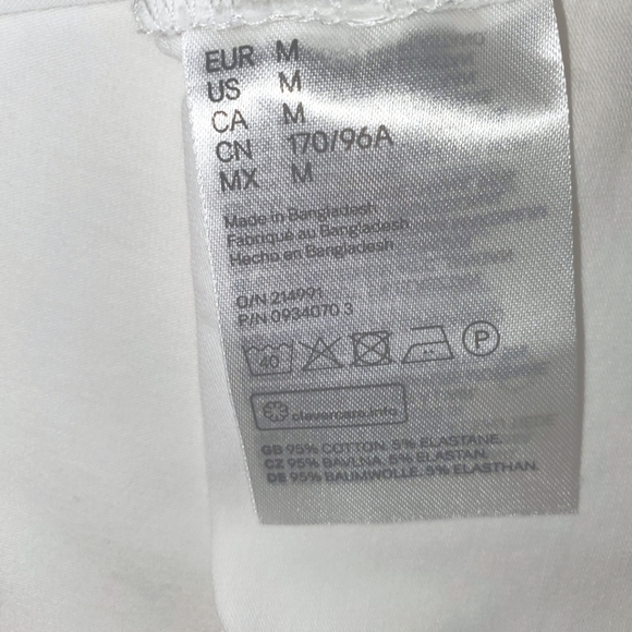 H&M Fitted Crop Tee in White - Picture 7 of 8